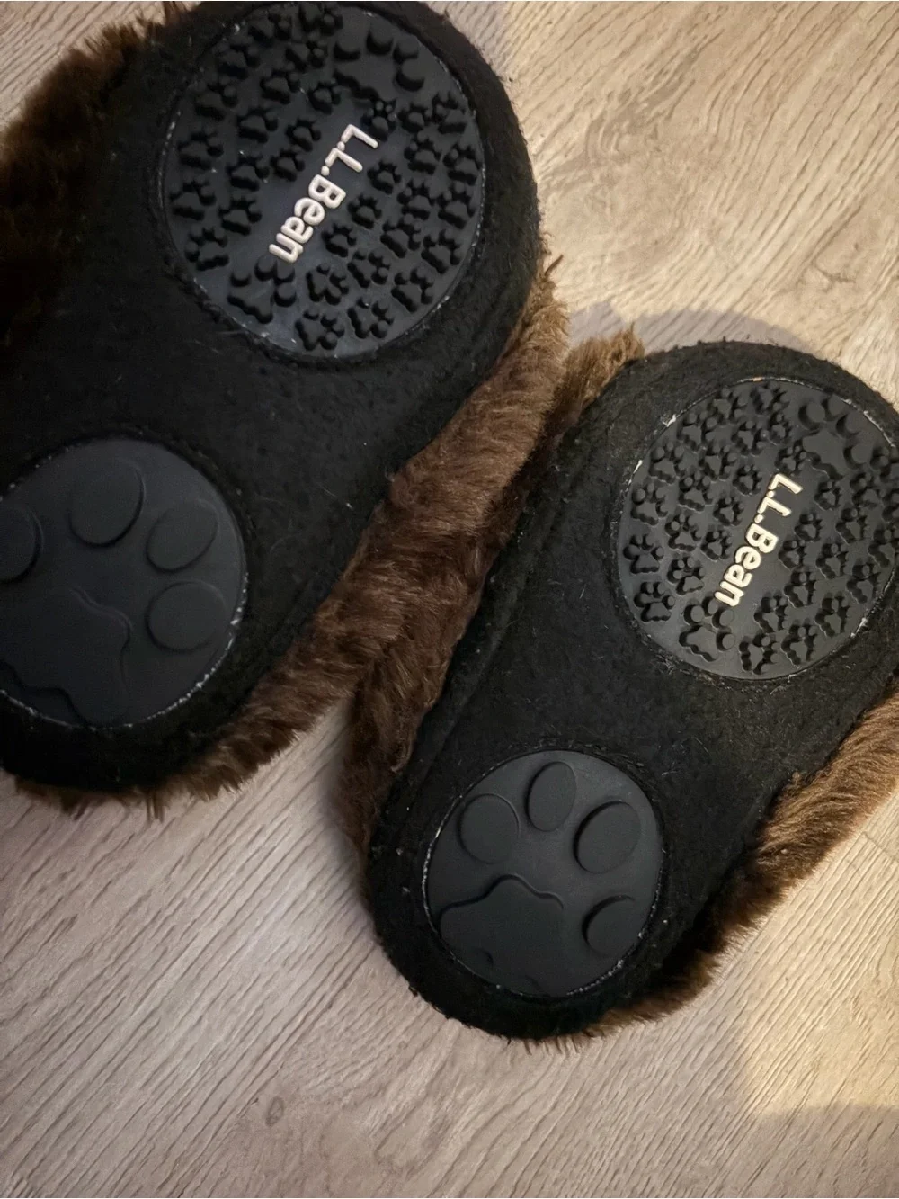 Ll Bean Bear Face Slippers in Dark Brown